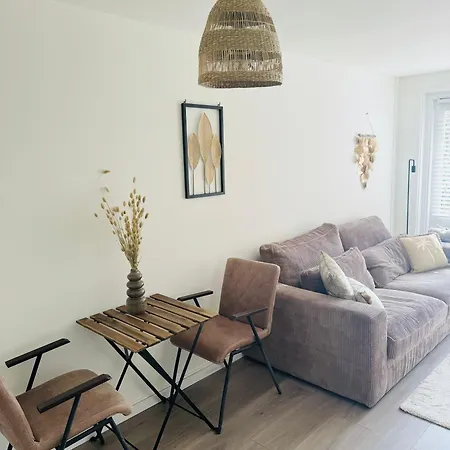 Apartment Hello - Zomerhuis Quarles Uffordstraat *
